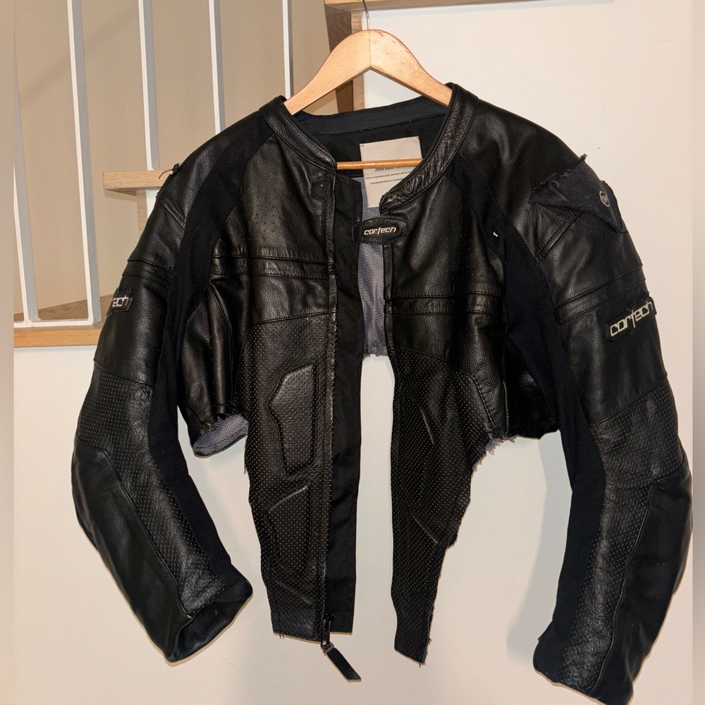Sami Miro Vintage black biker leather jacket. Size fits from Small to Large
